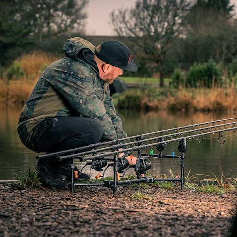 **NEW RELEASE** Trakker T1 Rod Pod – Carp Fishing Draws