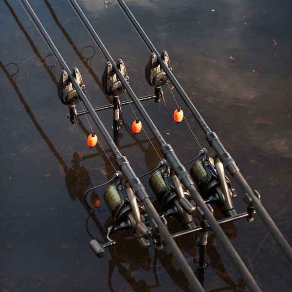 🩶🎟️ 3x Fox EOS X Carp Rods Or £140 - Image 4